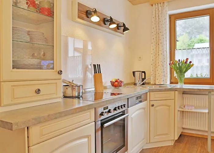 Haus Adlerkanzel بيت ضيافة