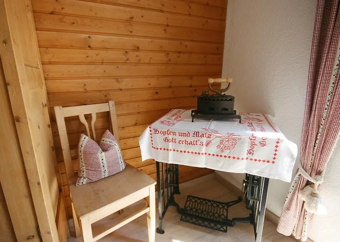 Haus Adlerkanzel بيت ضيافة شارنيتز