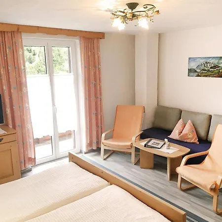 Penzion Haus Adlerkanzel 3*