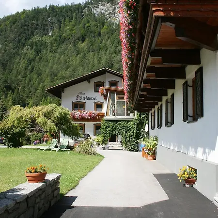 Haus Adlerkanzel Penzion 3*