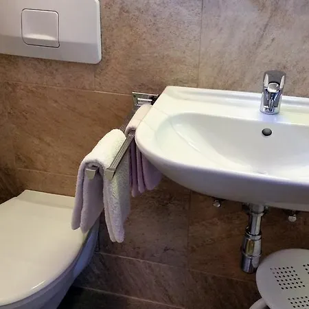 Πανσιόν Haus Adlerkanzel Scharnitz